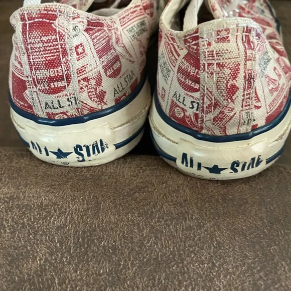 WOMENS ALL STAR CONVERSE SHOES SIZE 7 - Picture 4 of 5